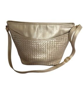 Ganson genuine leather crossbody Soft Metallic Gold San Francisco bag